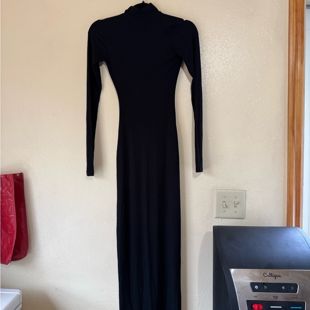 SKIMS Soft Lounge Mock Neck Dress. Color Onyx. Size XS